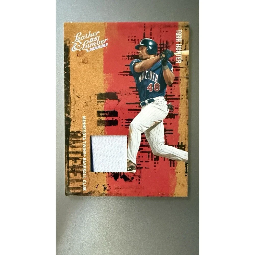 Torii Hunter 2005 Donruss Playoff Leather and Lumber Bat Relic /250 Twins (CBR)